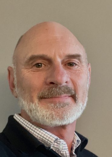 Dr Bill Richmond